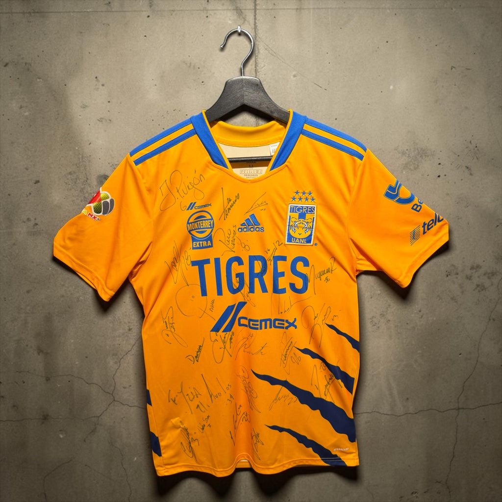 Jersey Utileria Tigres de Juan Pablo Vigón